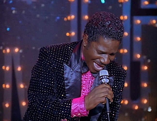 1x08 The King is Back